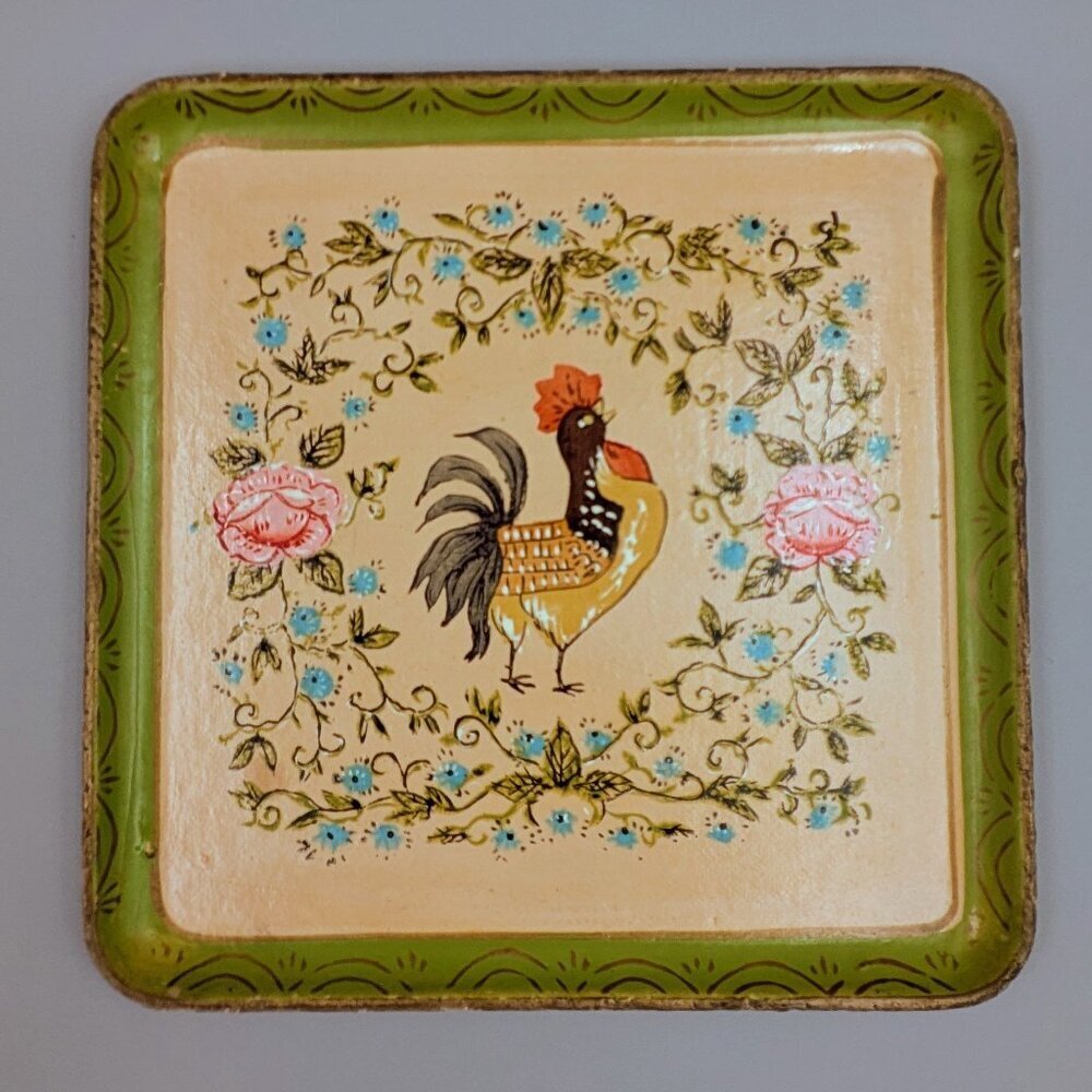 Vintage Rooster Floral Trays: Hand-Painted Papier-Mâché Country Decor (Set of Tw - Picture 2 of 7